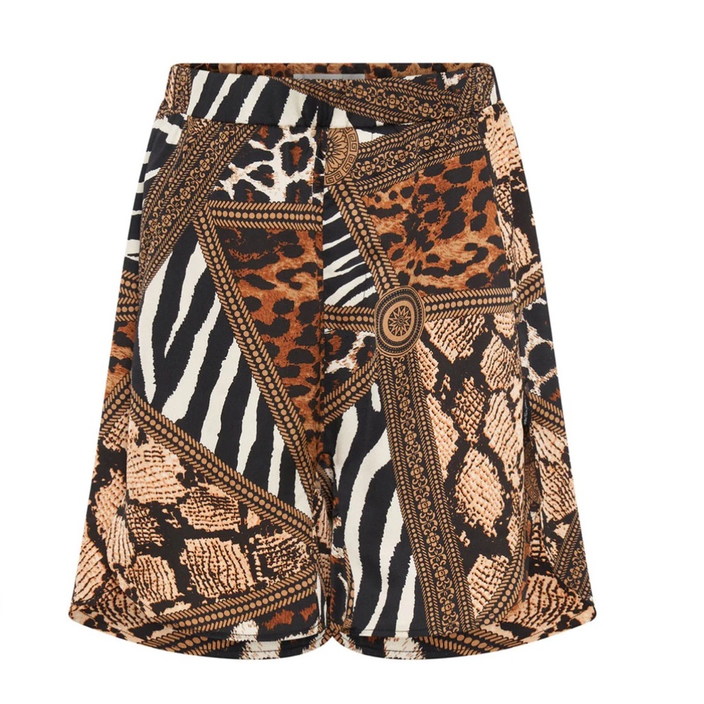 NWT One Teaspoon Rendezvous La Ruby Shorts size small